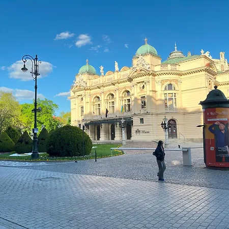 With Separate Bedroom In The Heart Of Krakow, Market Square *