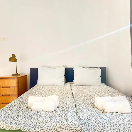 With Separate Bedroom In The Heart Of Krakow, Market Square Apartment *