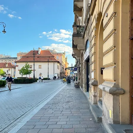 Apartment With Separate Bedroom In The Heart Of Krakow, Market Square *